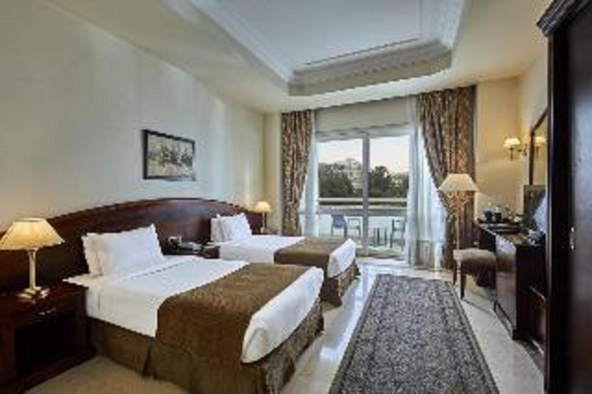 Triumph Plaza Hotel Cairo Exterior foto