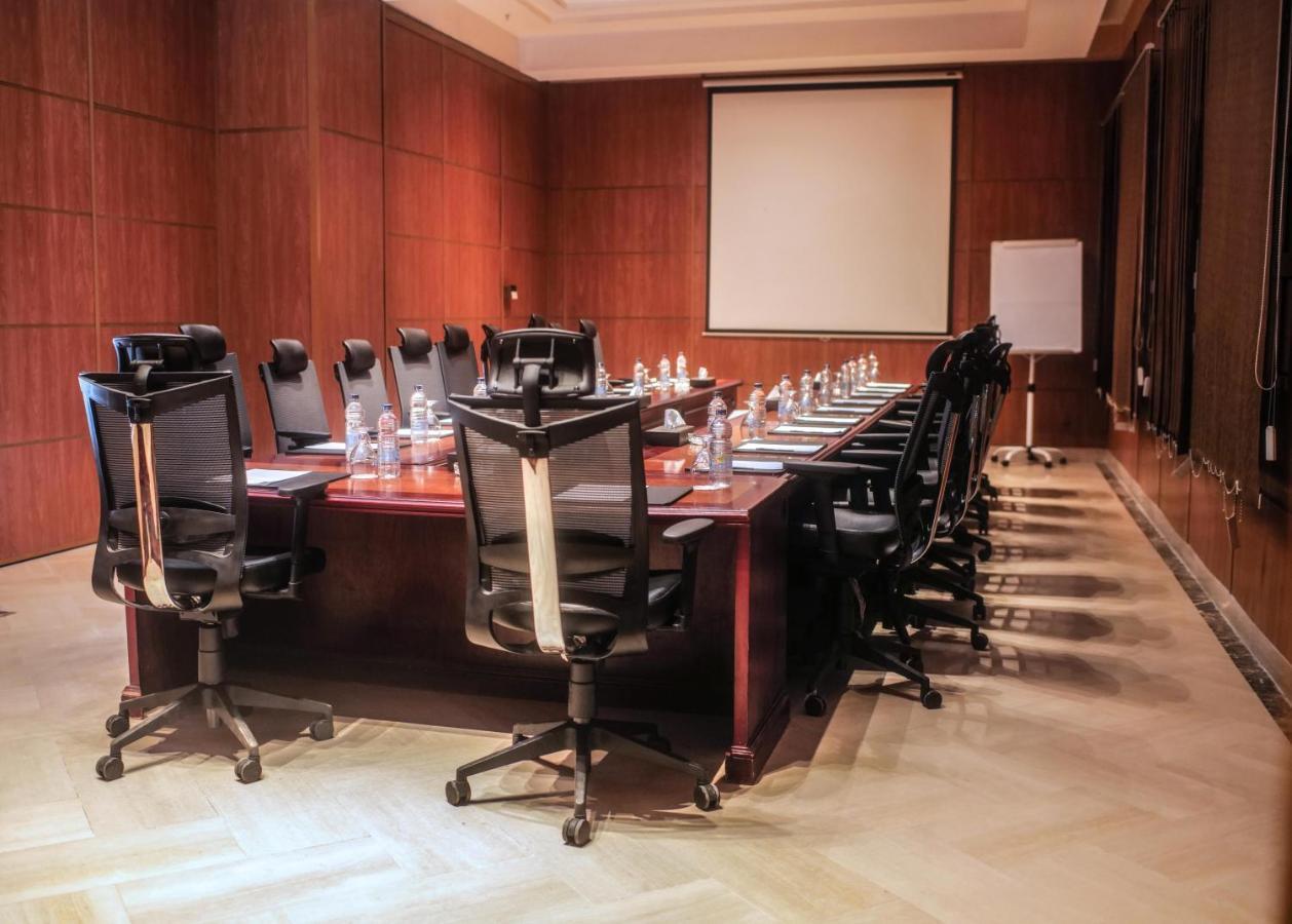 Triumph Plaza Hotel Cairo Exterior foto