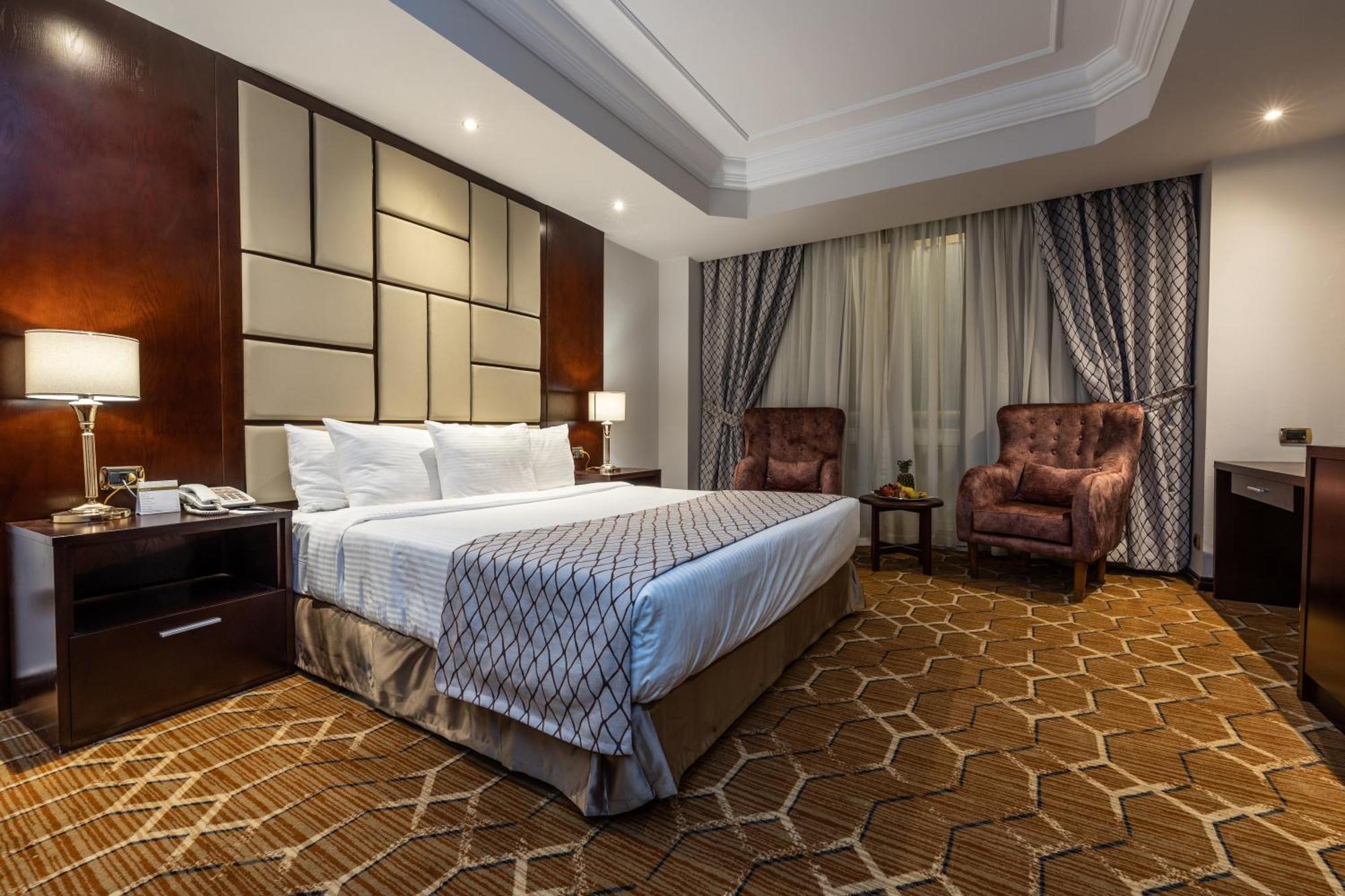 Triumph Plaza Hotel Cairo Exterior foto